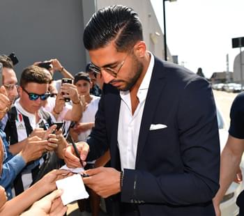 Emre Can mit seinen Fans 